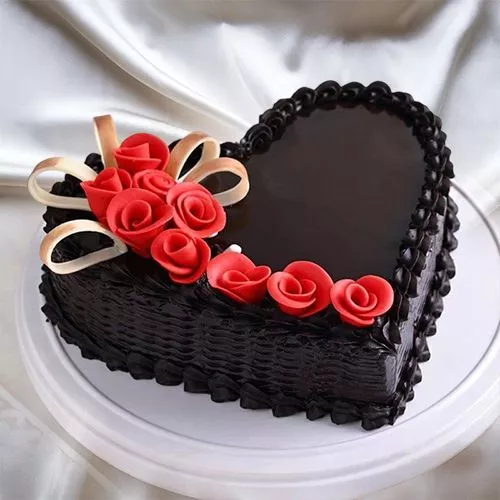 Blissful 1Lb Heart Cake