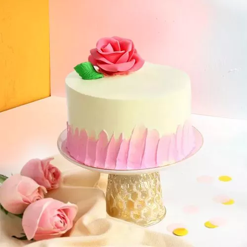 Lush Rose Cake Delight