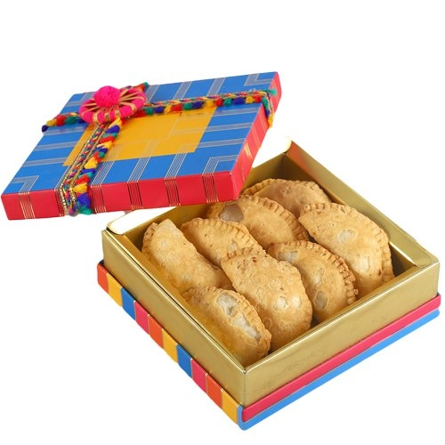 Scrumptious Baked Gujiya Treat Box