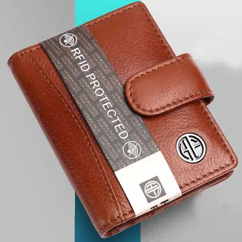 Remarkable Leather RFID Protected Card Holder Wallet