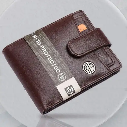 Remarkable RFID Protected Leather Mens Wallet