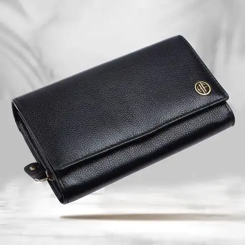 Remarkable Leather RFID Protected Ladies Purse