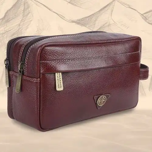 Remarkable Leather Toiletry Travel Kit