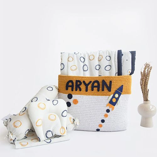 Luxurious Bedding N Storage Basket Gift Set