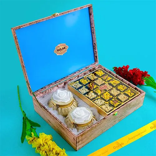 Assorted Sweets N Roasted Nut Treat Box